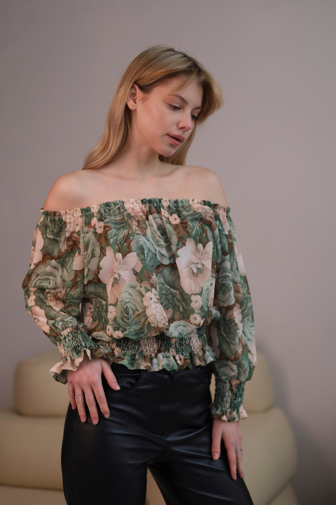 Floral Puff shoulder blouse