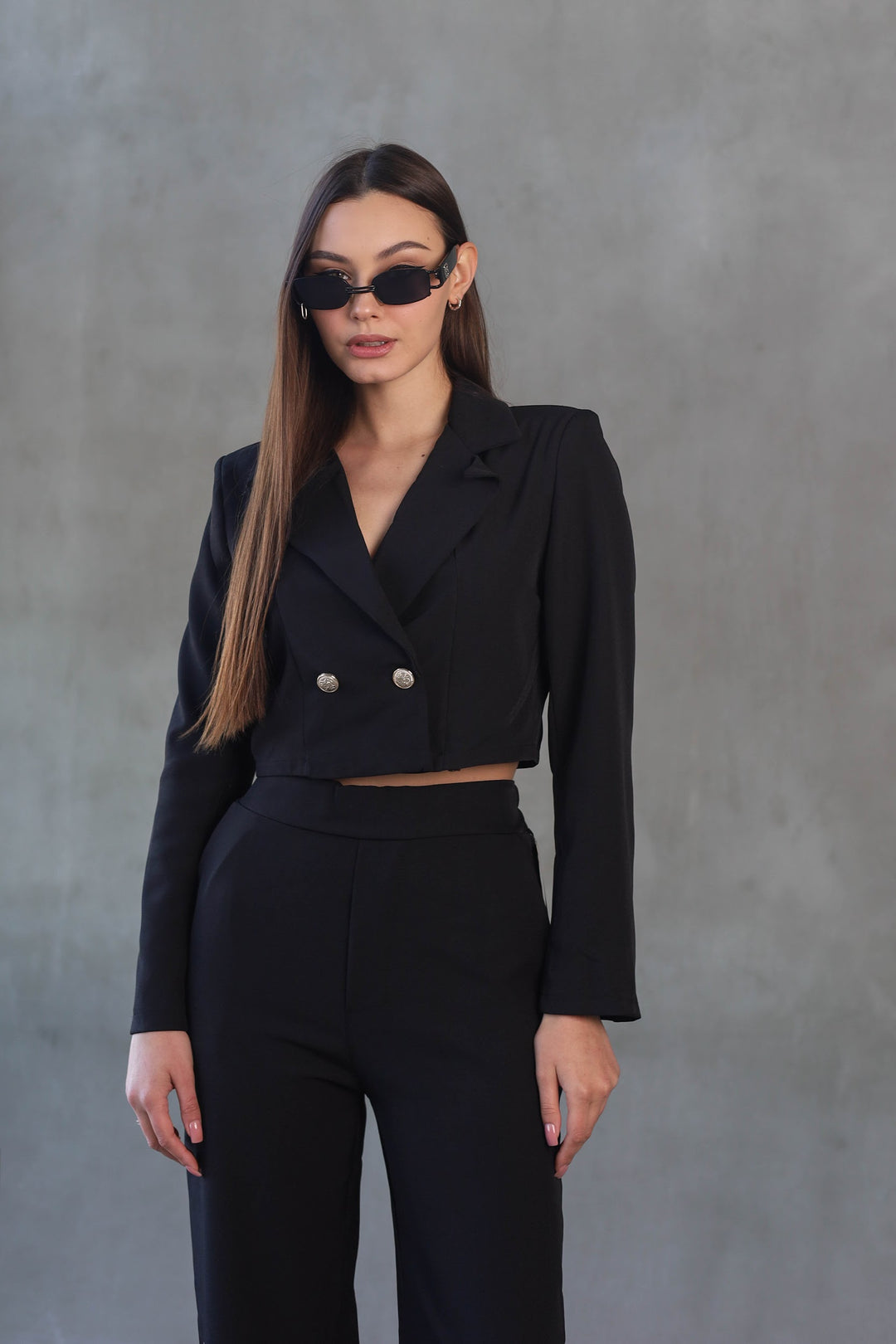 black two-piece classy set