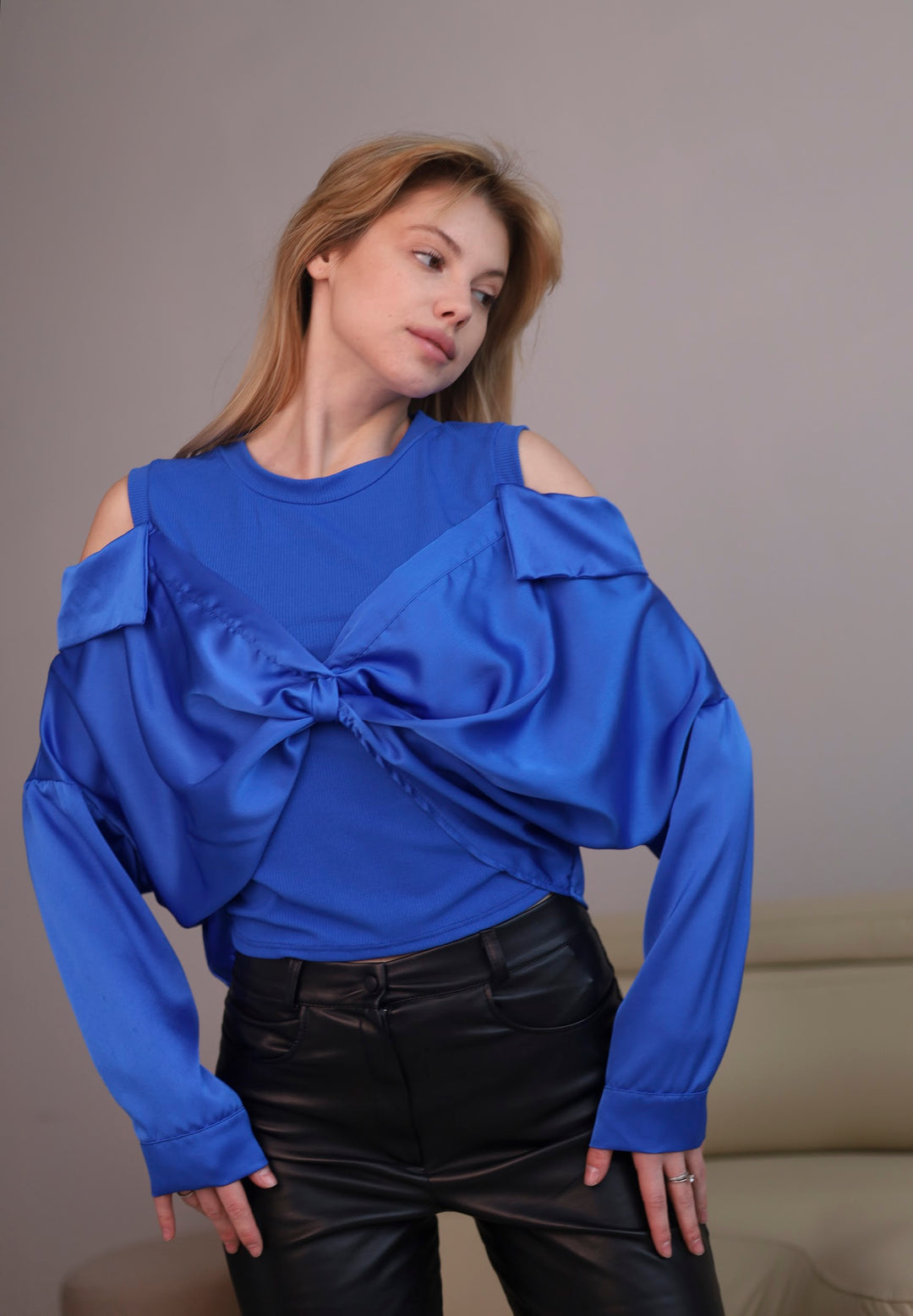 Blue blouse