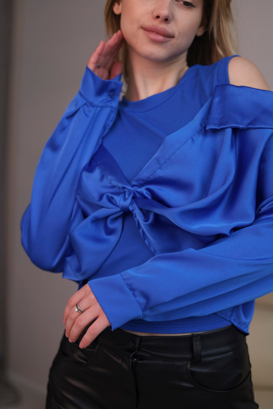 Blue blouse