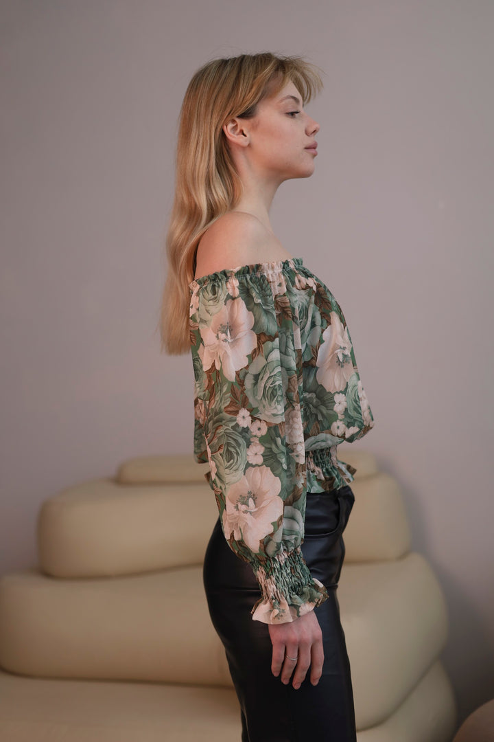 Floral Puff shoulder blouse