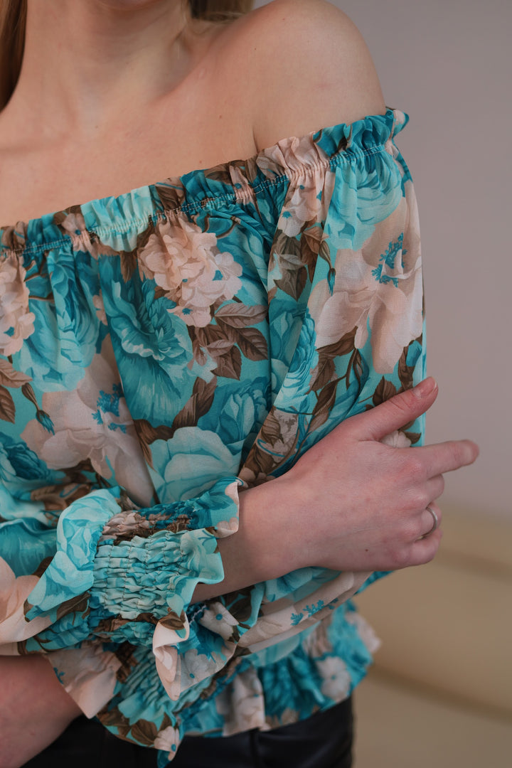 Floral puff shoulder blouse
