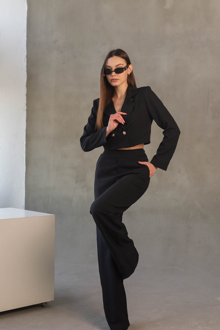 black two-piece classy set
