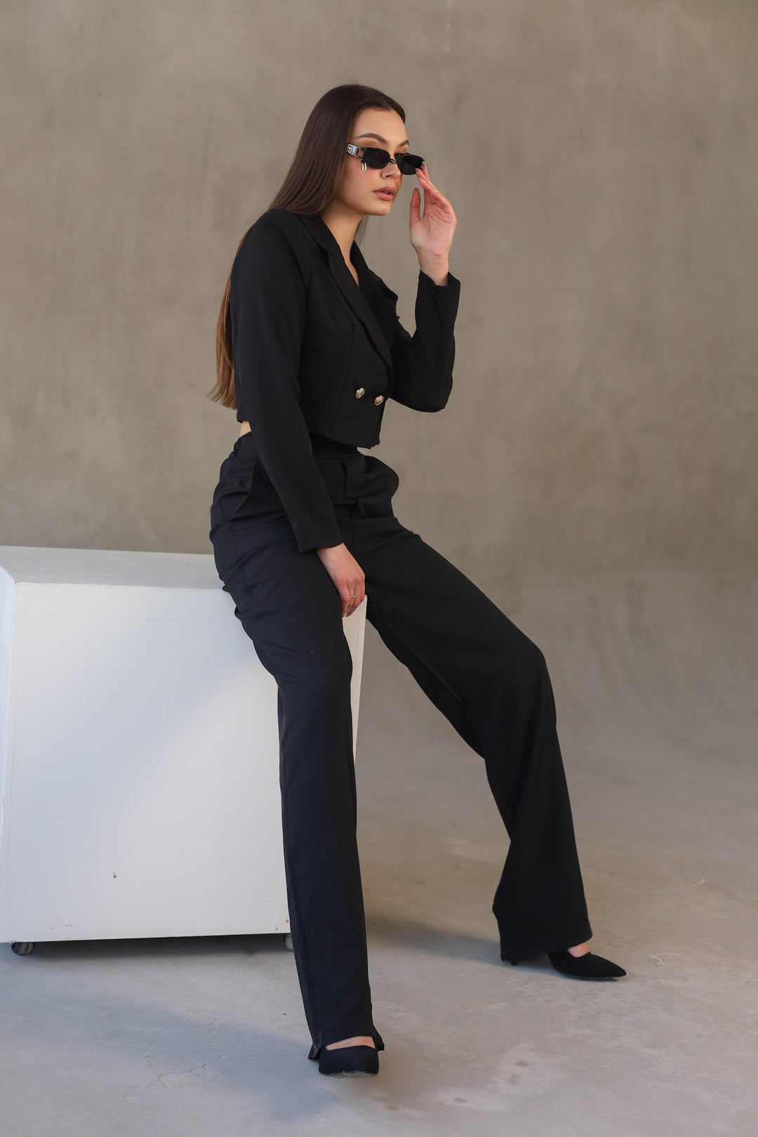 black two-piece classy set