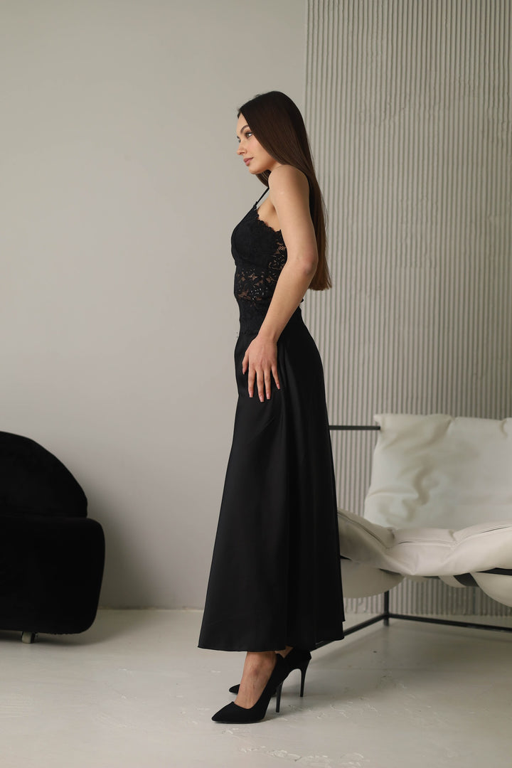 Black Skirt