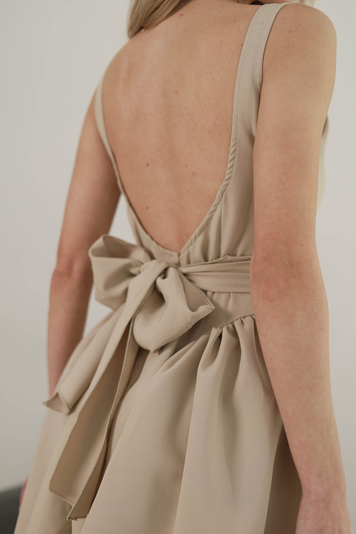 Beige short dress