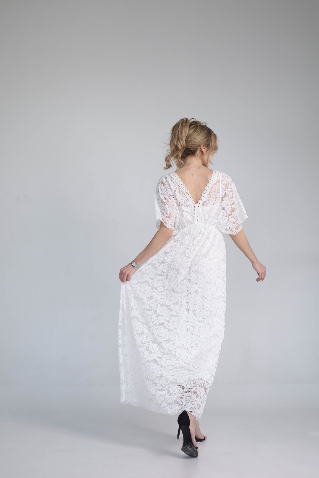 White maxi dress