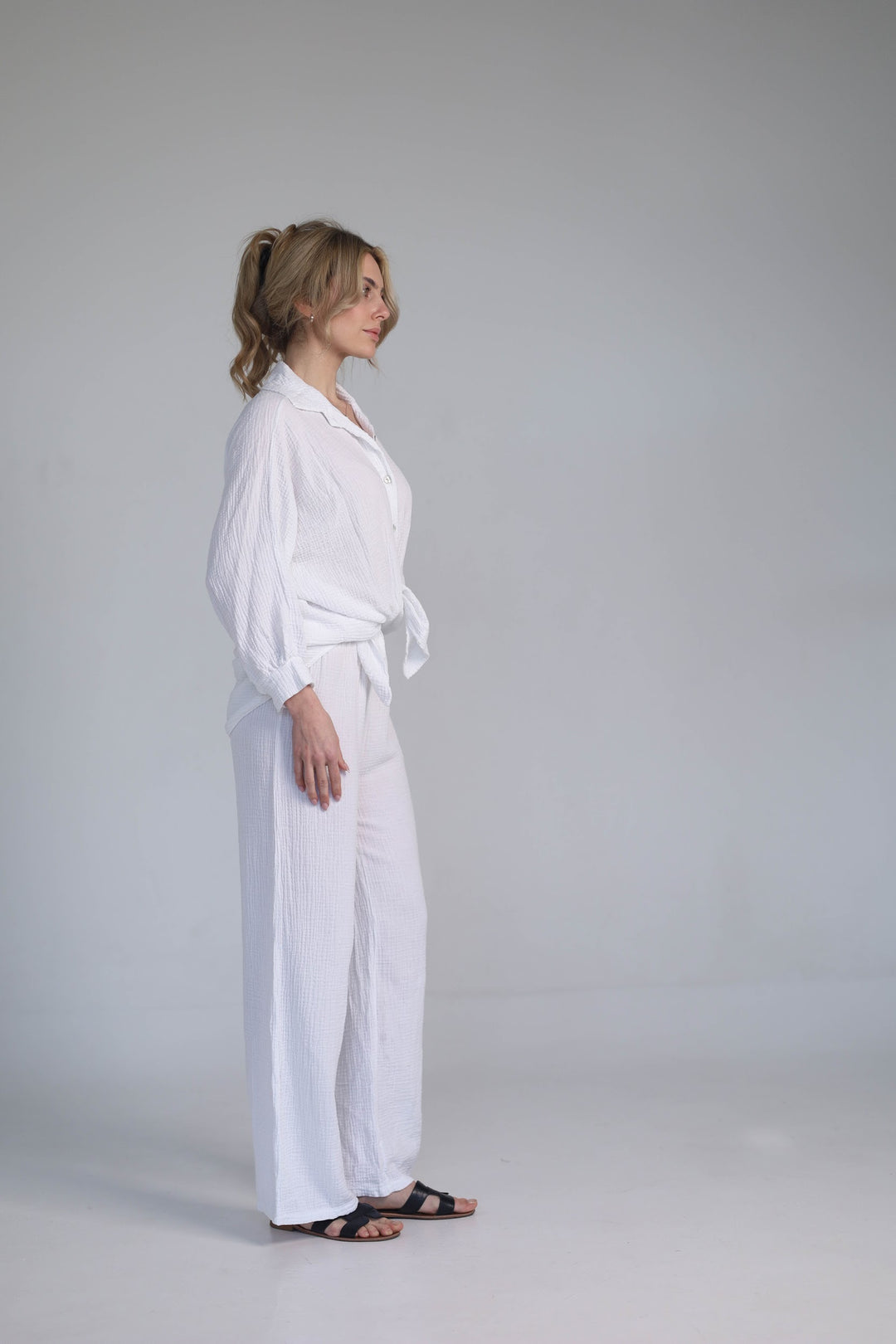 white two-piece set