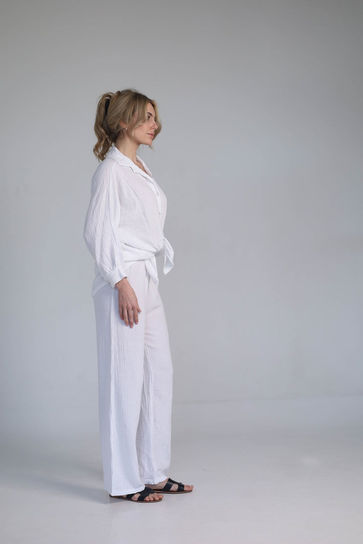 white two-piece set